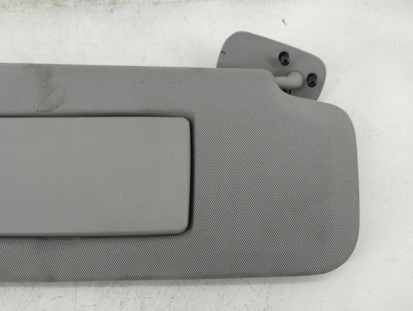 2014-2019 Chevrolet Silverado 1500 Sun Visor Shade Replacement Passenger Right Mirror Fits Fits 2014 2015 2016 2017 2018 201