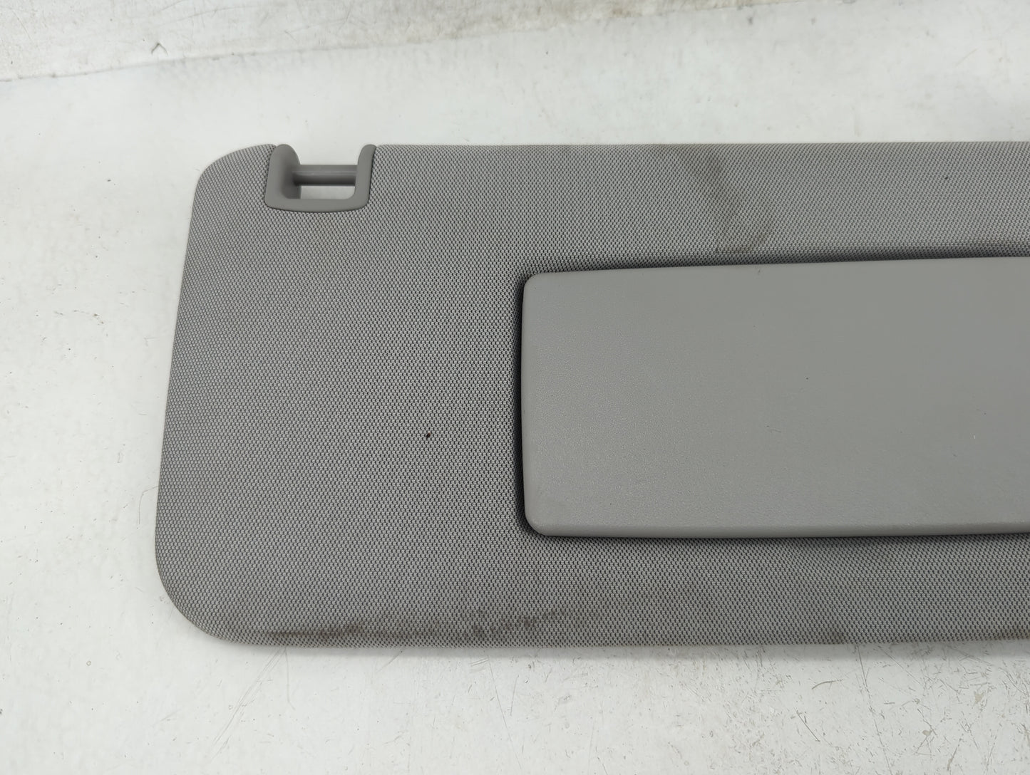 2014-2019 Chevrolet Silverado 1500 Sun Visor Shade Replacement Passenger Right Mirror Fits Fits 2014 2015 2016 2017 2018 201