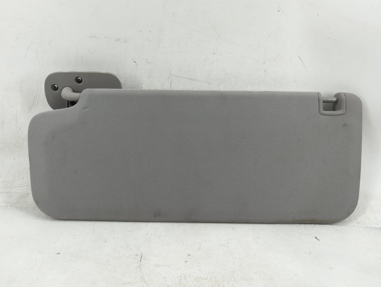 2014-2019 Chevrolet Silverado 1500 Sun Visor Shade Replacement Driver Left Mirror Fits Fits 2014 2015 2016 2017 2018 2019 OE
