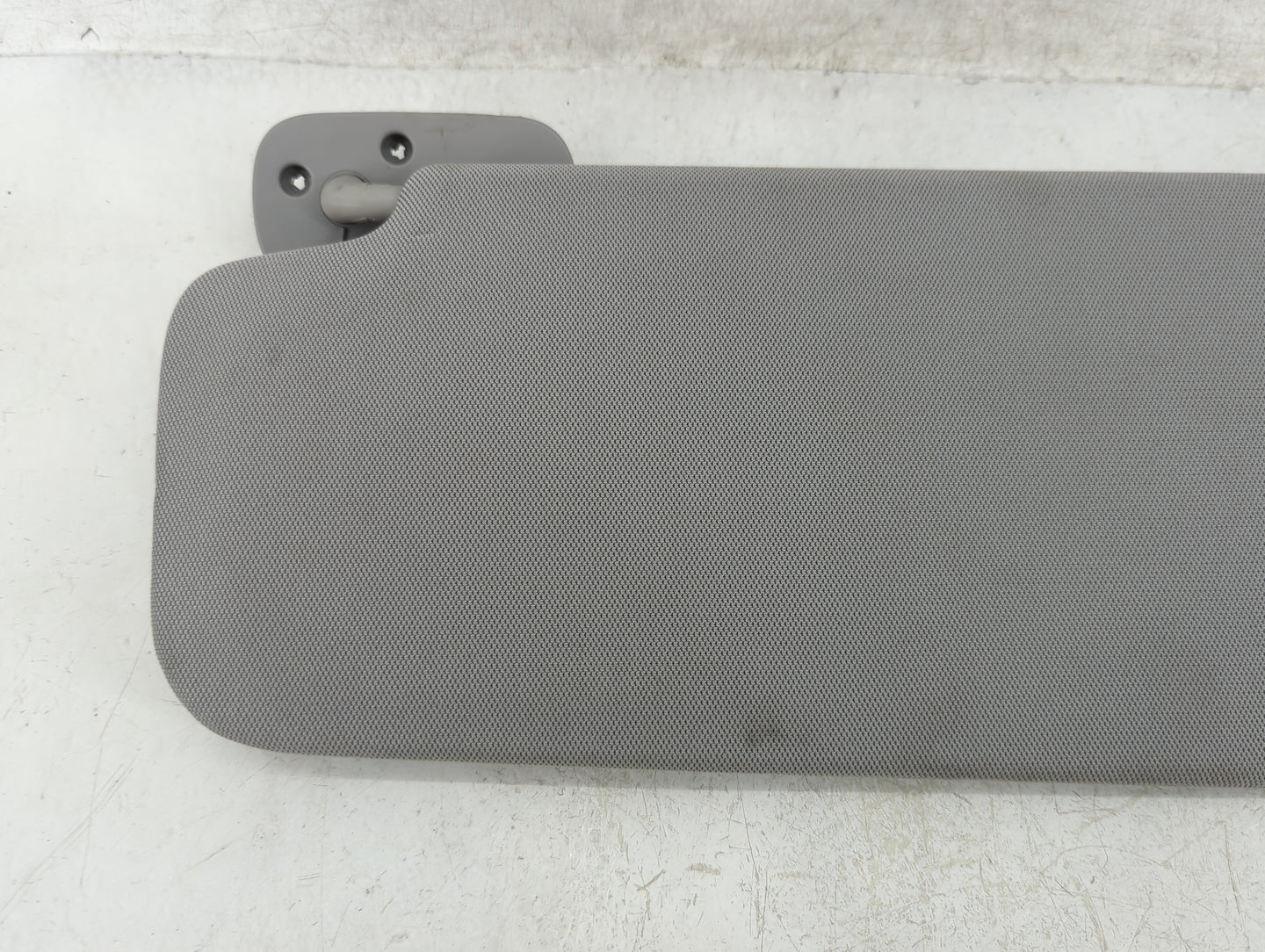 2014-2019 Chevrolet Silverado 1500 Sun Visor Shade Replacement Driver Left Mirror Fits Fits 2014 2015 2016 2017 2018 2019 OE