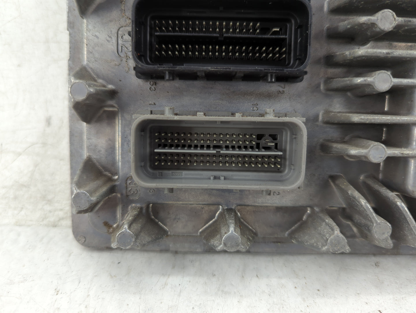 2019 Chevrolet Silverado 1500 PCM Engine Control Computer ECU ECM PCU OEM P/N:12695211 Fits Fits 2018 2020 2021 OEM Used Aut