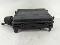 2017-2019 Chevrolet Silverado 1500 Fusebox Fuse Box Panel Relay Module P/N:84303175 Fits Fits 2017 2018 2019 OEM Used Auto P