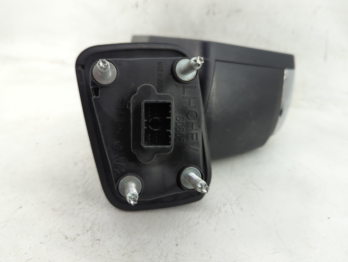 2019-2022 Chevrolet Silverado 1500 Driver Side View Mirror - Left Door Mirror OEM Used - Oemusedautoparts1.com