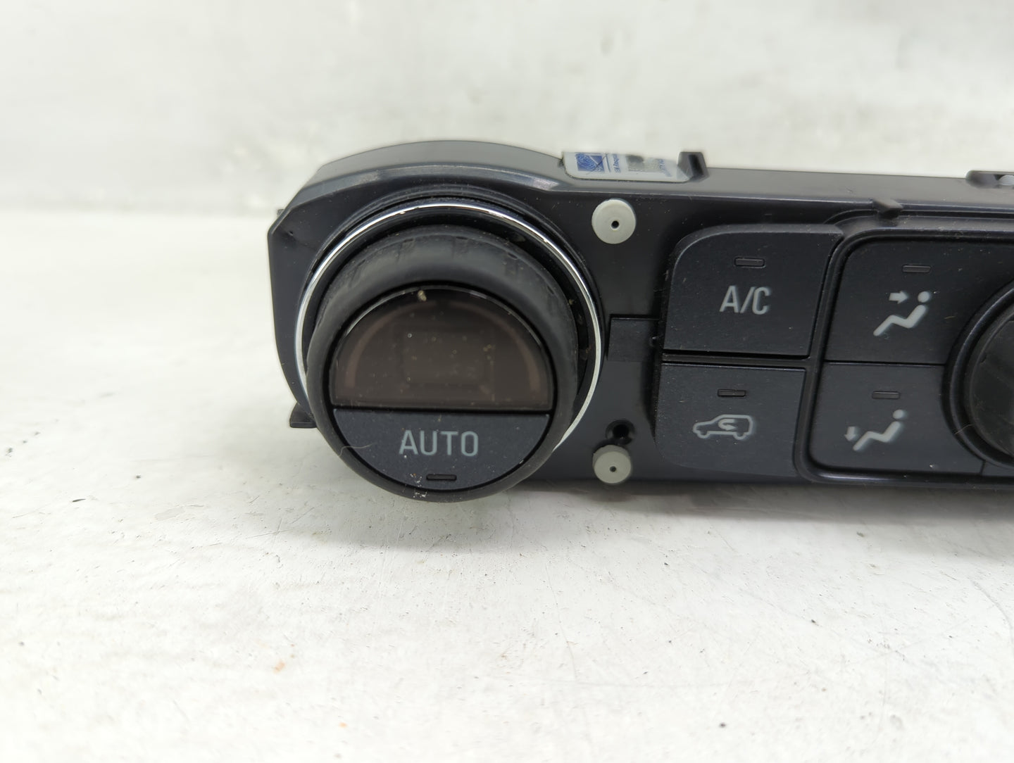 2014-2019 Chevrolet Silverado 1500 Climate Control Module Temperature AC/Heater Replacement P/N:84258729 Fits OEM Used Auto 