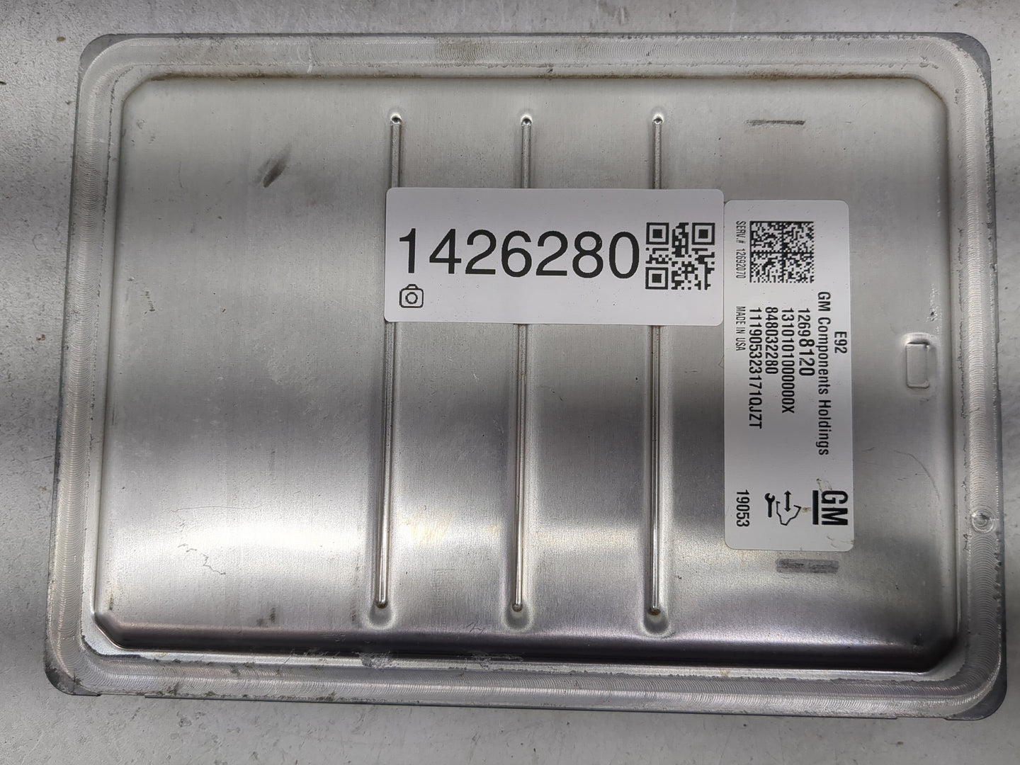 2019-2021 Chevrolet Silverado 1500 PCM Engine Control Computer ECU ECM PCU OEM P/N:12698120 Fits Fits 2019 2020 2021 OEM Use