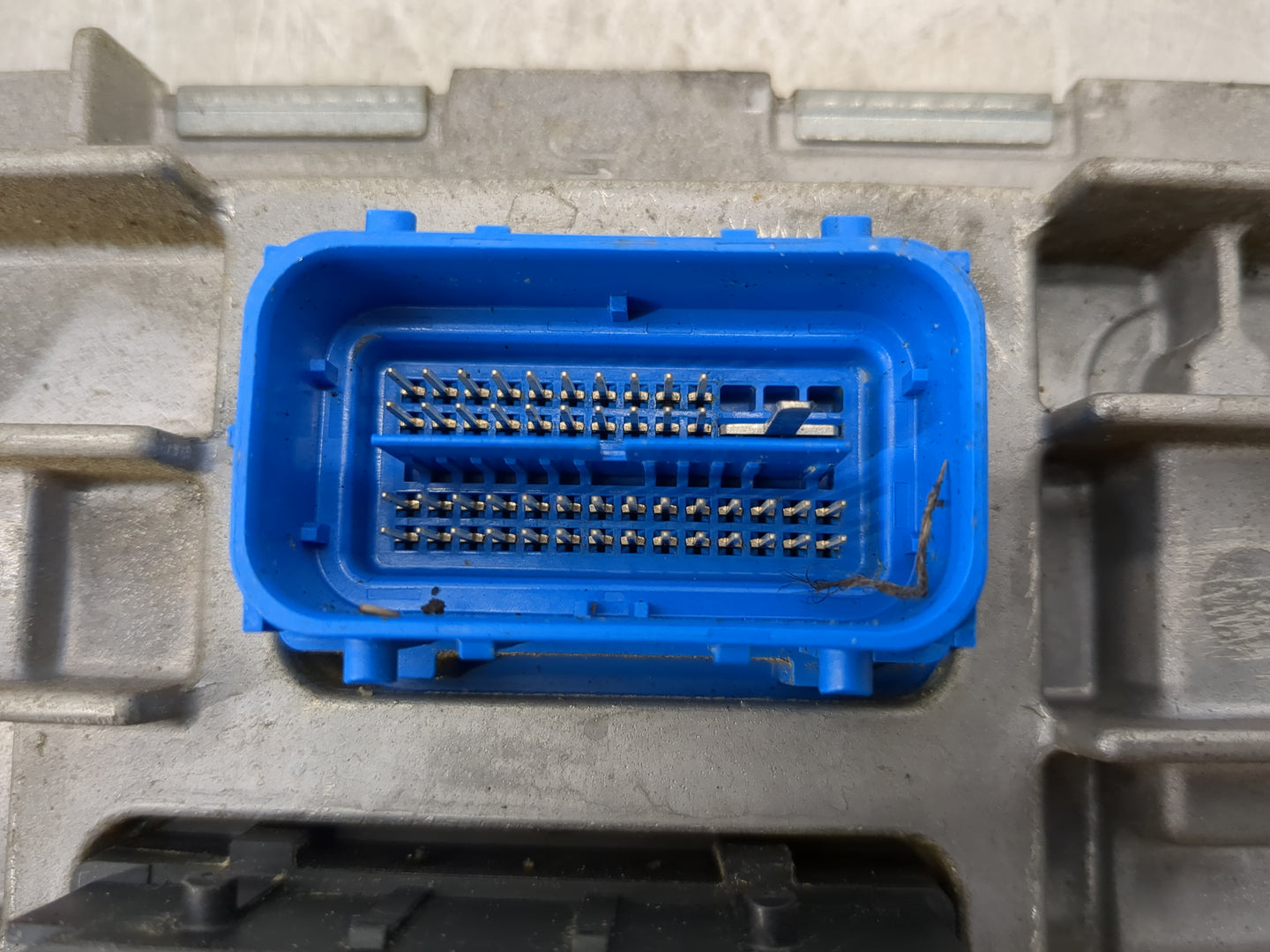 2019-2021 Chevrolet Silverado 1500 PCM Engine Control Computer ECU ECM PCU OEM P/N:12690388 Fits Fits 2019 2020 2021 OEM Use