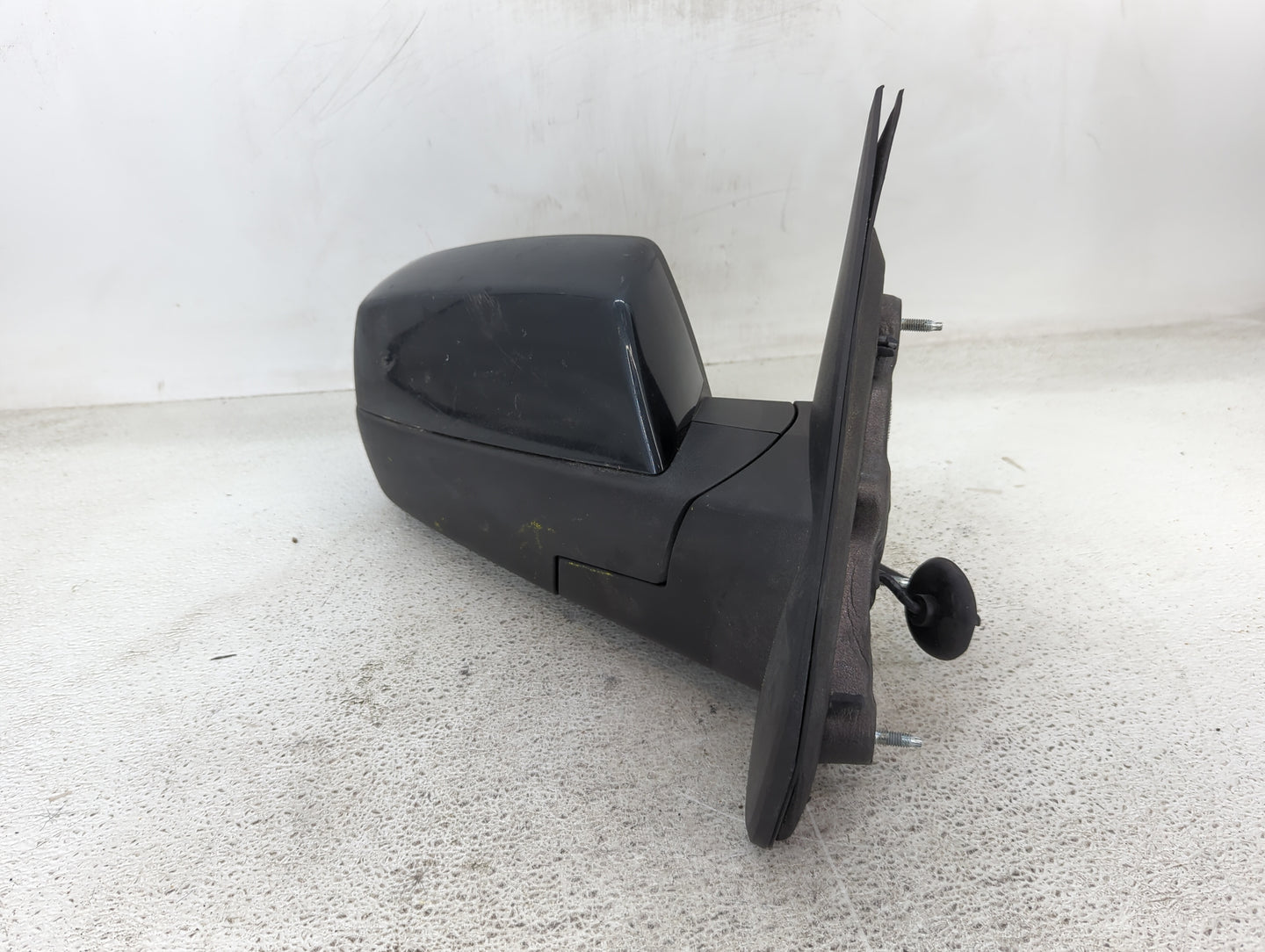 2014-2019 Chevrolet Silverado 1500 Passenger Side View Mirror - Right Door Mirror OEM Used - Oemusedautoparts1.com