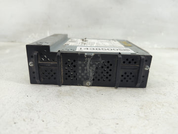 2020-2022 Chevrolet Silverado 1500 Radio AM FM Cd Player Receiver Replacement P/N:84610616 Fits Fits 2020 2021 2022 OEM Used