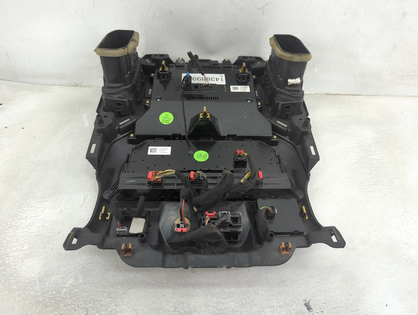 2019 Chevrolet Silverado 1500 Climate Control Module Temperature AC/Heater Replacement P/N:84569064 815372982 Fits OEM Used 