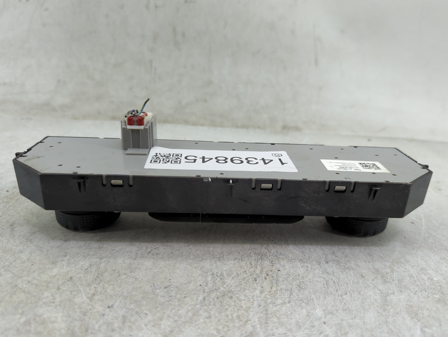 2019-2022 Chevrolet Silverado 1500 Climate Control Module Temperature AC/Heater Replacement P/N:86790395 84542732 Fits OEM U
