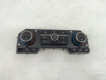 compare product 2019 Chevrolet Silverado 1500 Climate Control Module Temperature AC/Heater Replacement P/N:22183340 815372982, 7370200000000X Fits OEM Used Auto Parts