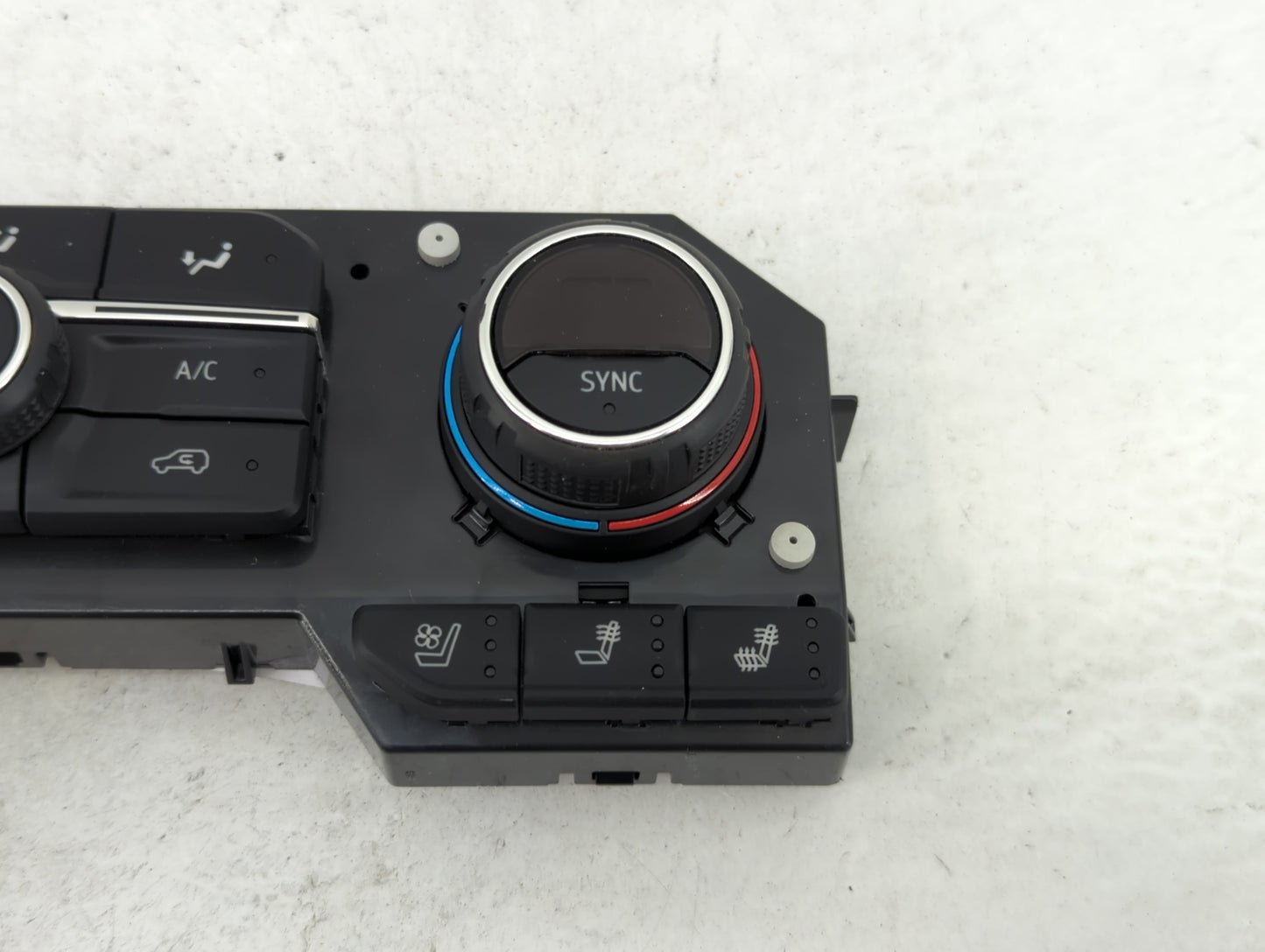 2019 Chevrolet Silverado 1500 Climate Control Module Temperature AC/Heater Replacement P/N:22183340 815372982, 7370200000000