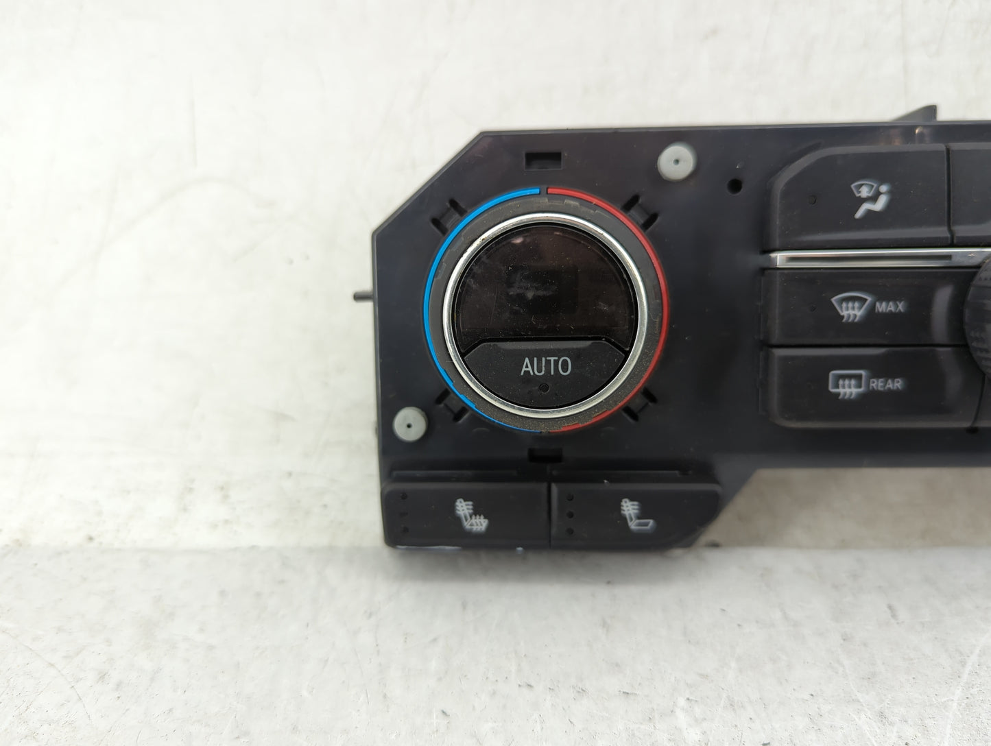 2019 Chevrolet Silverado 1500 Climate Control Module Temperature AC/Heater Replacement P/N:84499511 7370200000000X, 81537298
