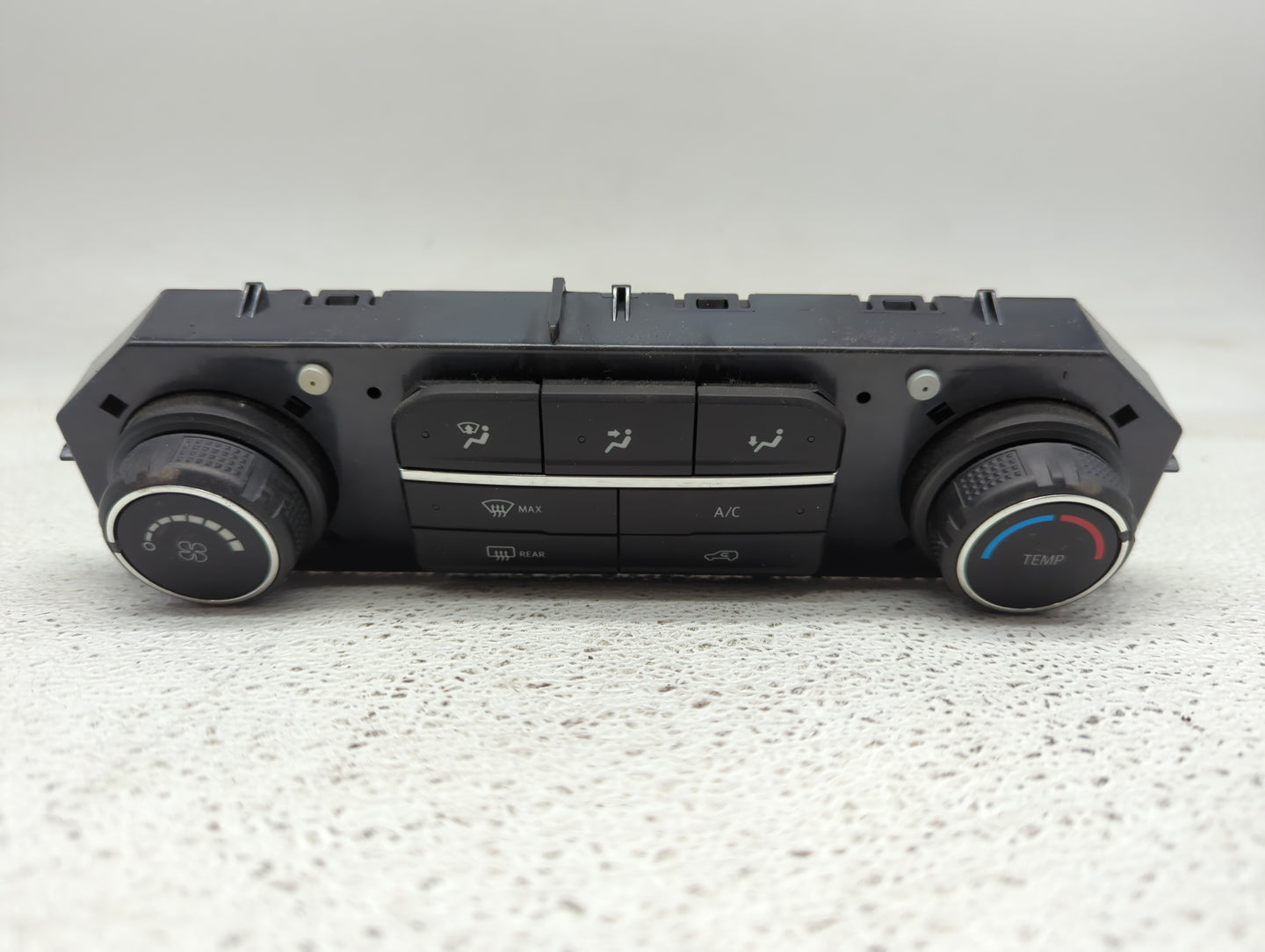 2019-2022 Chevrolet Silverado 1500 Climate Control Module Temperature AC/Heater Replacement P/N:84542734 Fits OEM Used Auto 