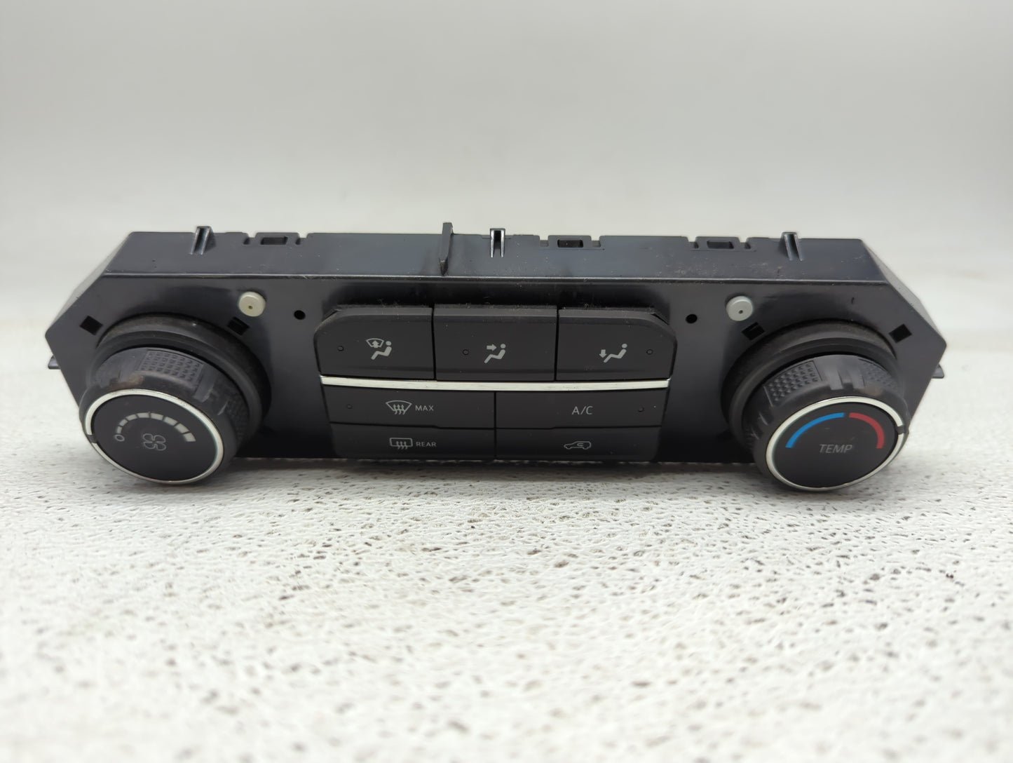 2019-2022 Chevrolet Silverado 1500 Climate Control Module Temperature AC/Heater Replacement P/N:84542734 Fits OEM Used Auto 