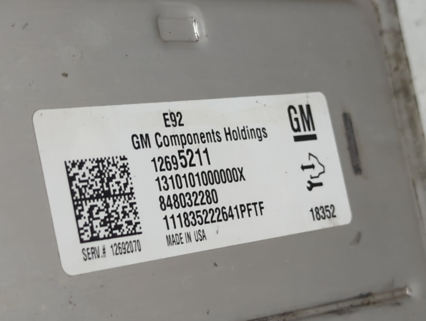 2019 Chevrolet Silverado 1500 PCM Engine Control Computer ECU ECM PCU OEM P/N:12695211 12692070 Fits Fits 2018 2020 2021 OEM