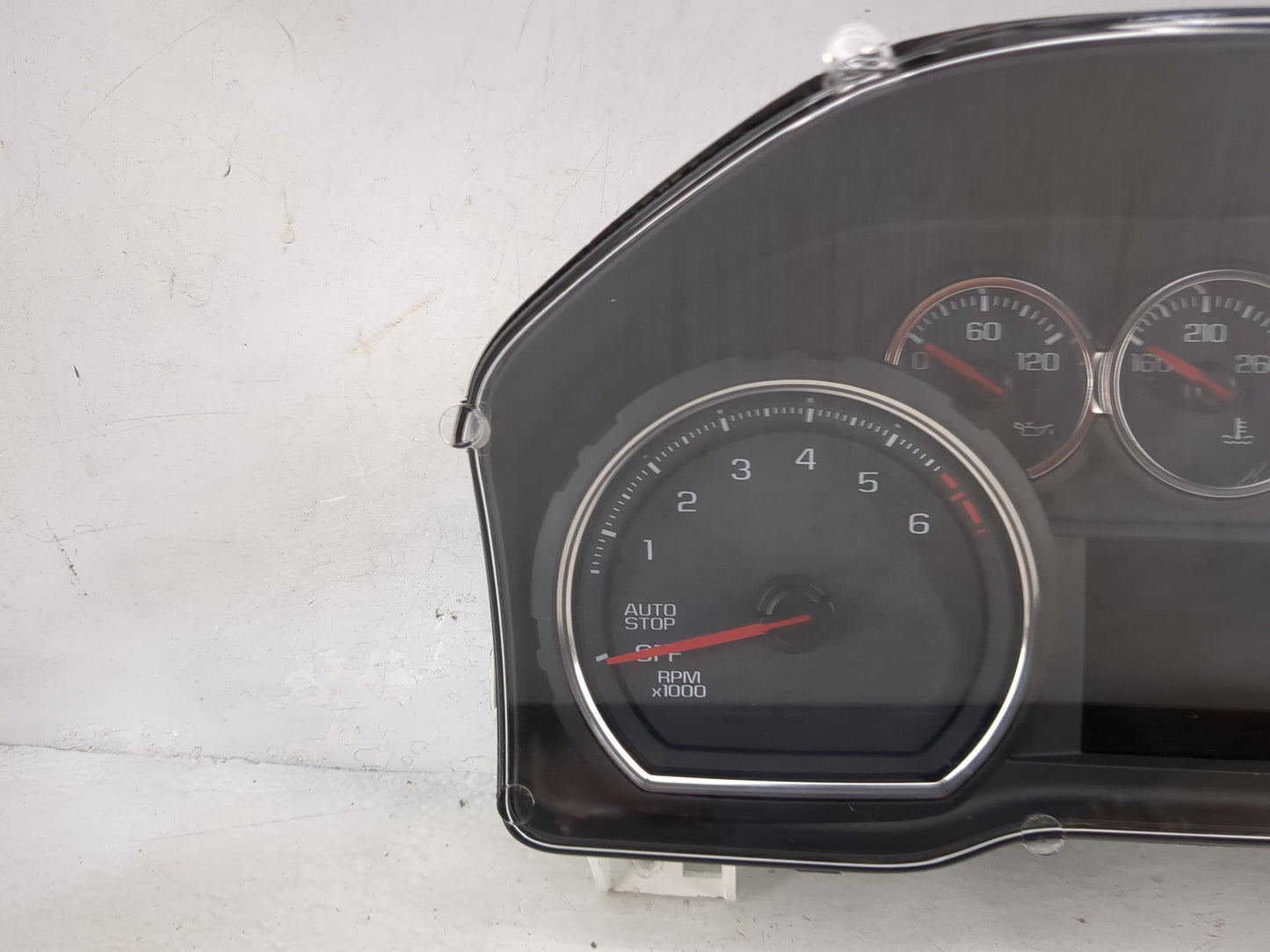 2019 Chevrolet Silverado 1500 Instrument Cluster Speedometer Gauges P/N:84608339 7110500000X, 812610798 Miles: Fits OEM Used