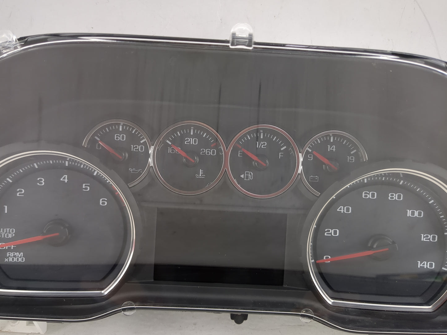 2019 Chevrolet Silverado 1500 Instrument Cluster Speedometer Gauges P/N:84608339 7110500000X, 812610798 Miles: Fits OEM Used