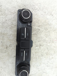 2019 Chevrolet Silverado 1500 Radio Control Panel 1489038 - Oemusedautoparts1.com