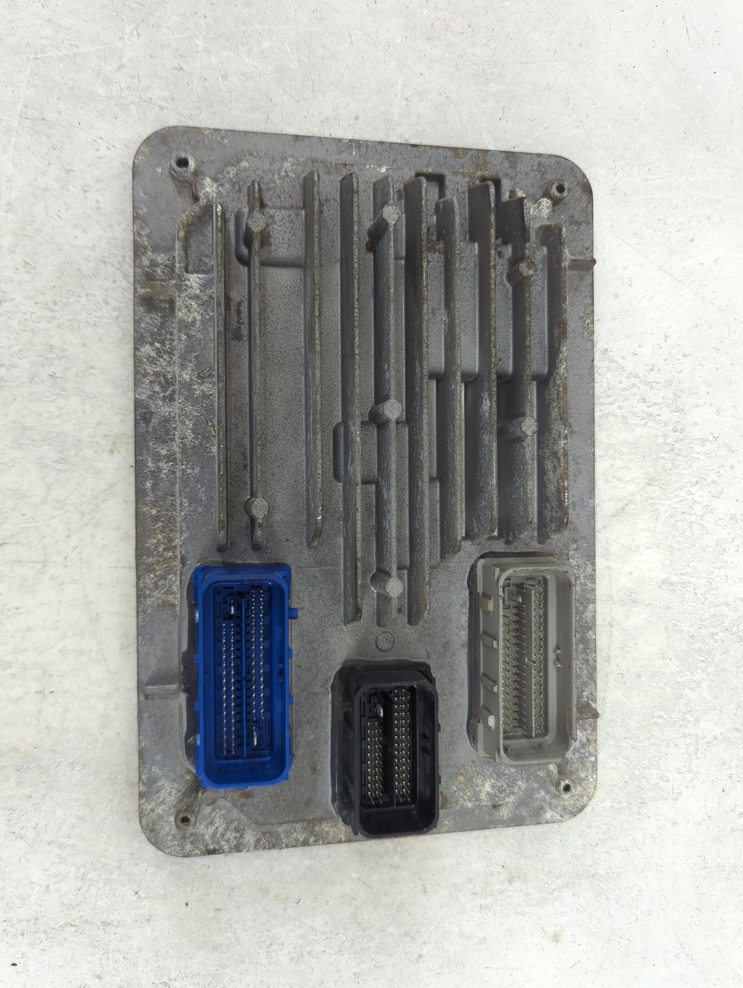 2019-2020 Chevrolet Silverado 1500 PCM Engine Control Computer ECU ECM PCU OEM P/N:12699351 12689093 Fits Fits 2019 2020 OEM