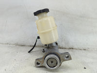 2014-2019 Chevrolet Silverado 1500 Brake Master Cylinder 1492191 - Oemusedautoparts1.com