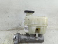 2014-2019 Chevrolet Silverado 1500 Brake Master Cylinder 1496570 - Oemusedautoparts1.com