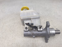 Chevrolet Silverado 1500 Brake Master Cylinder 1498452 - Oemusedautoparts1.com