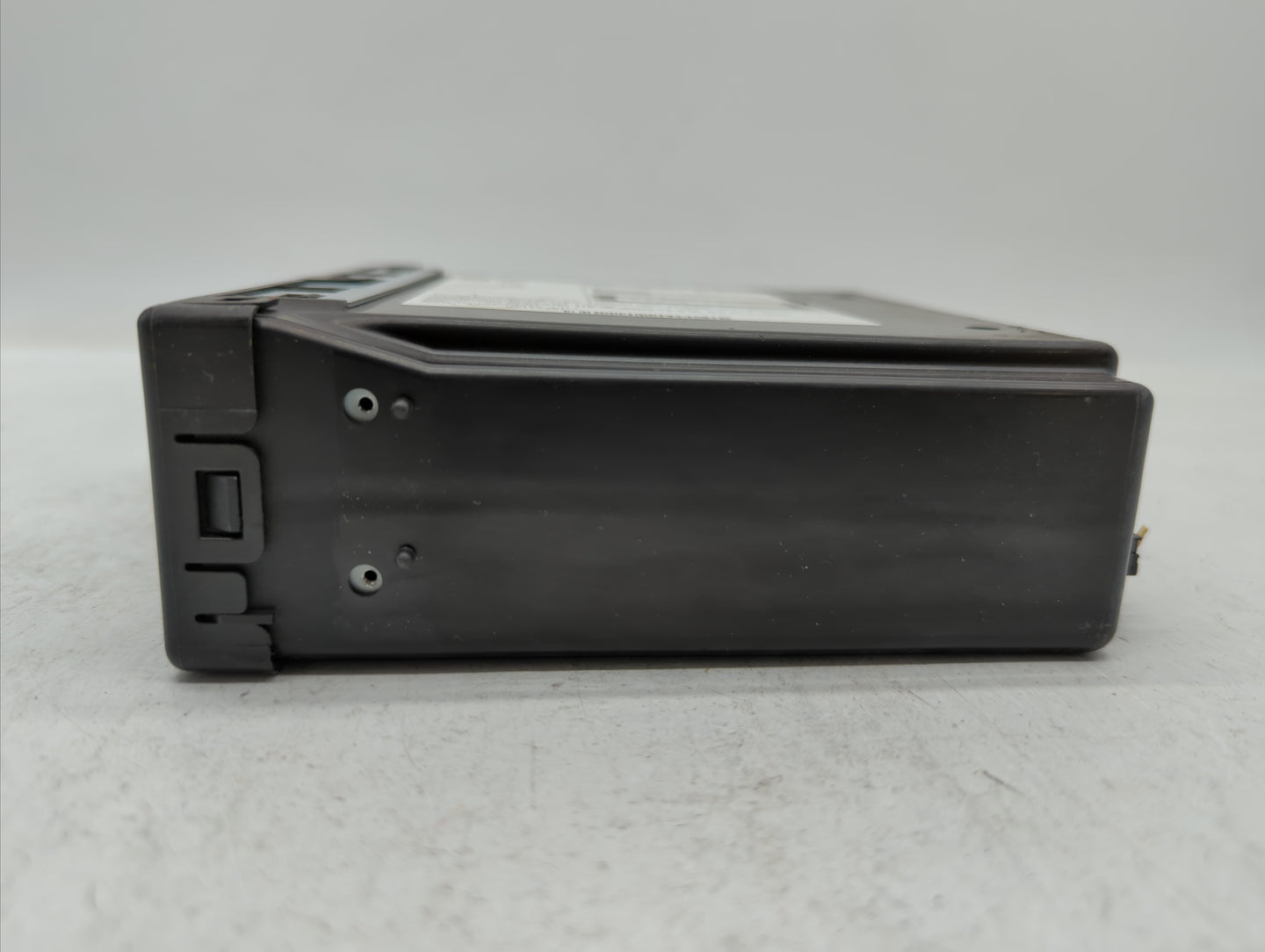 2015-2019 Chevrolet Silverado 1500 Radio AM FM Cd Player Receiver Replacement P/N:13594481 84016435 Fits OEM Used Auto Parts