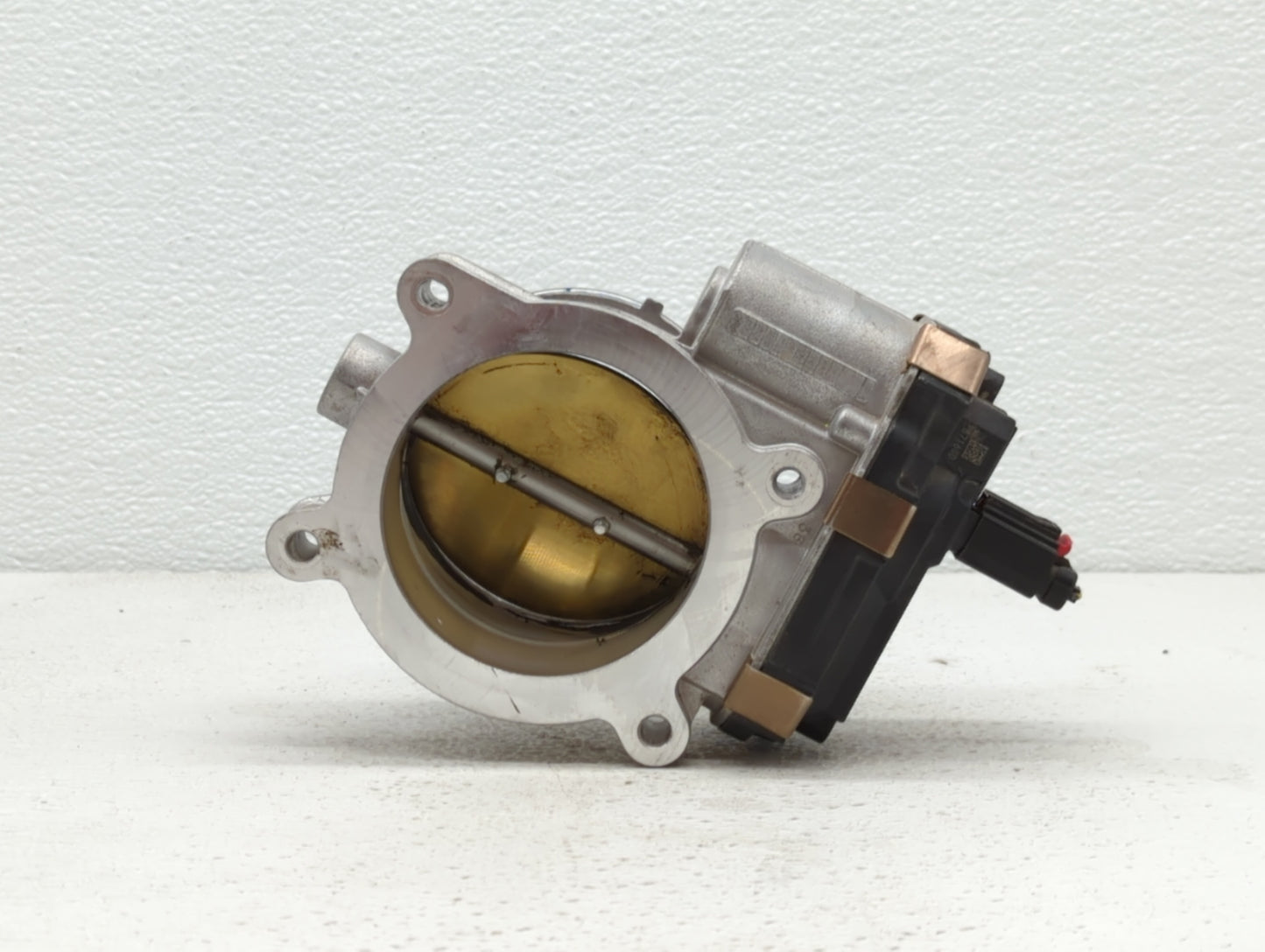 2014-2019 Chevrolet Silverado 1500 Throttle Body P/N:12678224 12617792 Fits Fits 2014 2015 2016 2017 2018 2019 OEM Used Auto