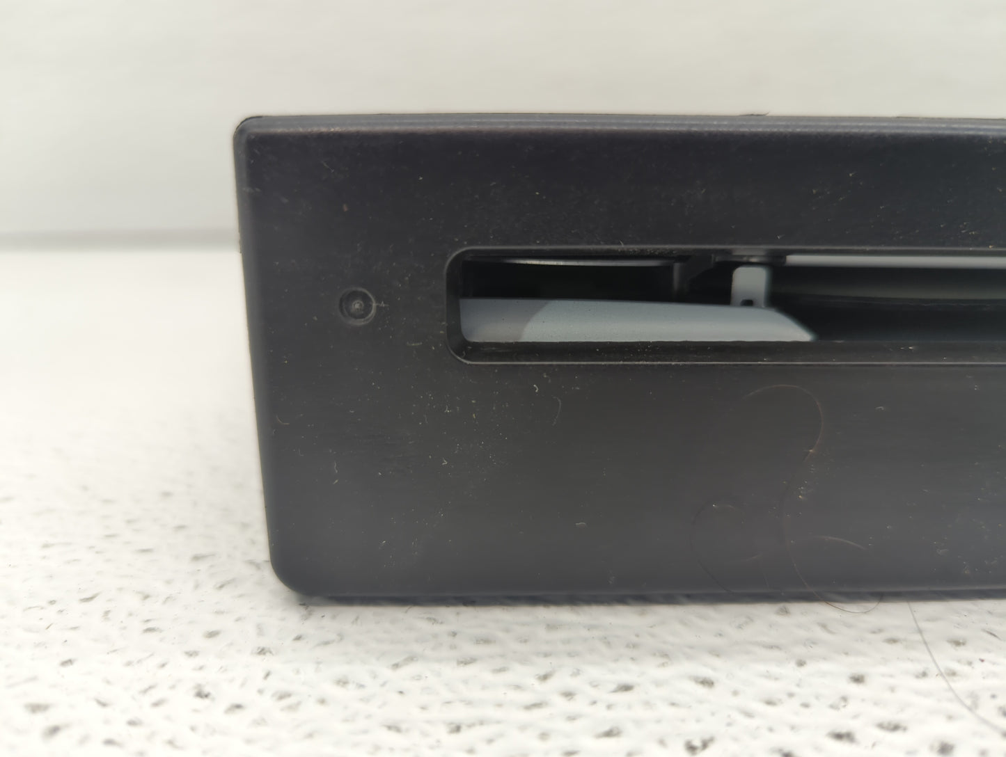2015-2019 Chevrolet Silverado 1500 Radio AM FM Cd Player Receiver Replacement P/N:84016435 23369306 Fits OEM Used Auto Parts