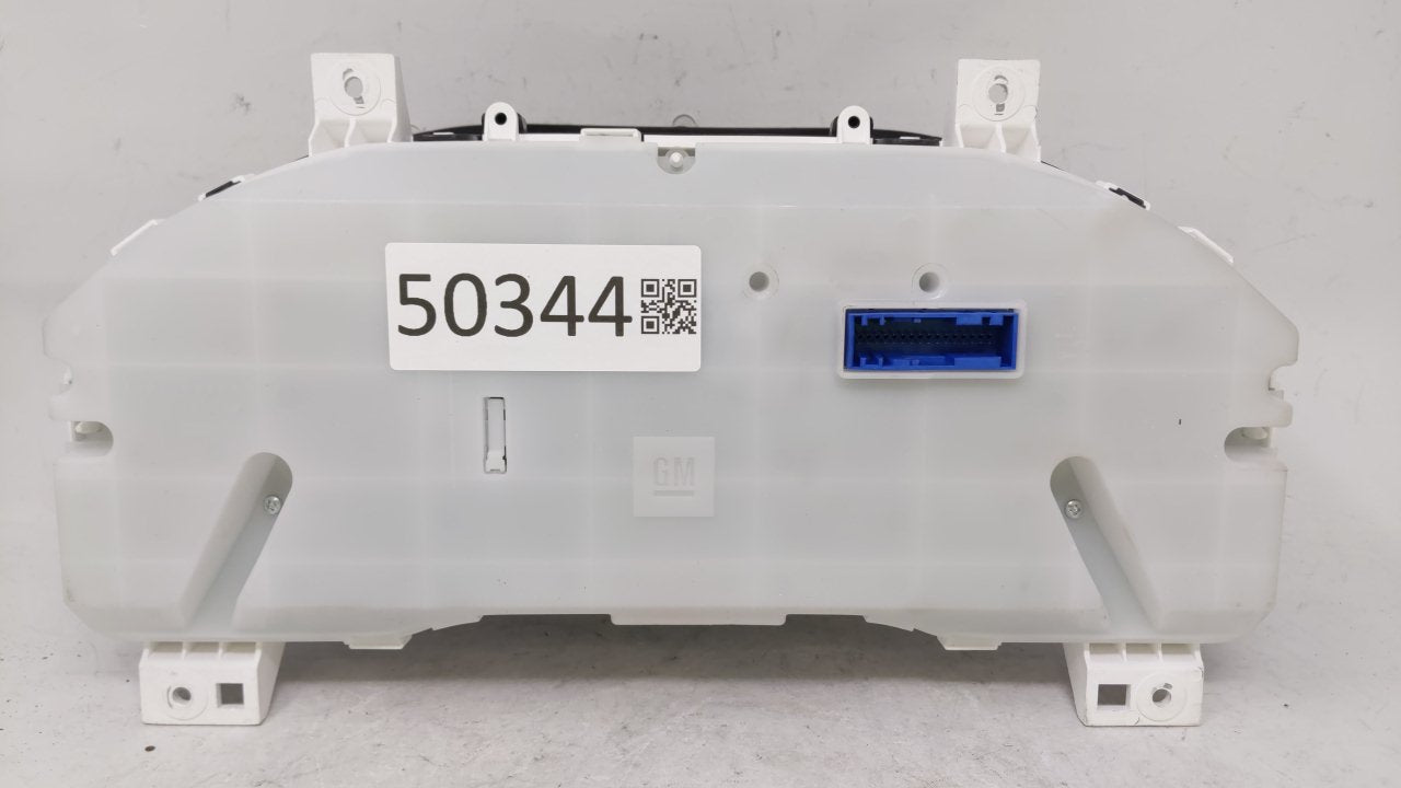 2019 Chevrolet Silverado 1500 Instrument Cluster Speedometer Gauges P/N:84608349 Fits OEM Used Auto Parts - Oemusedautoparts