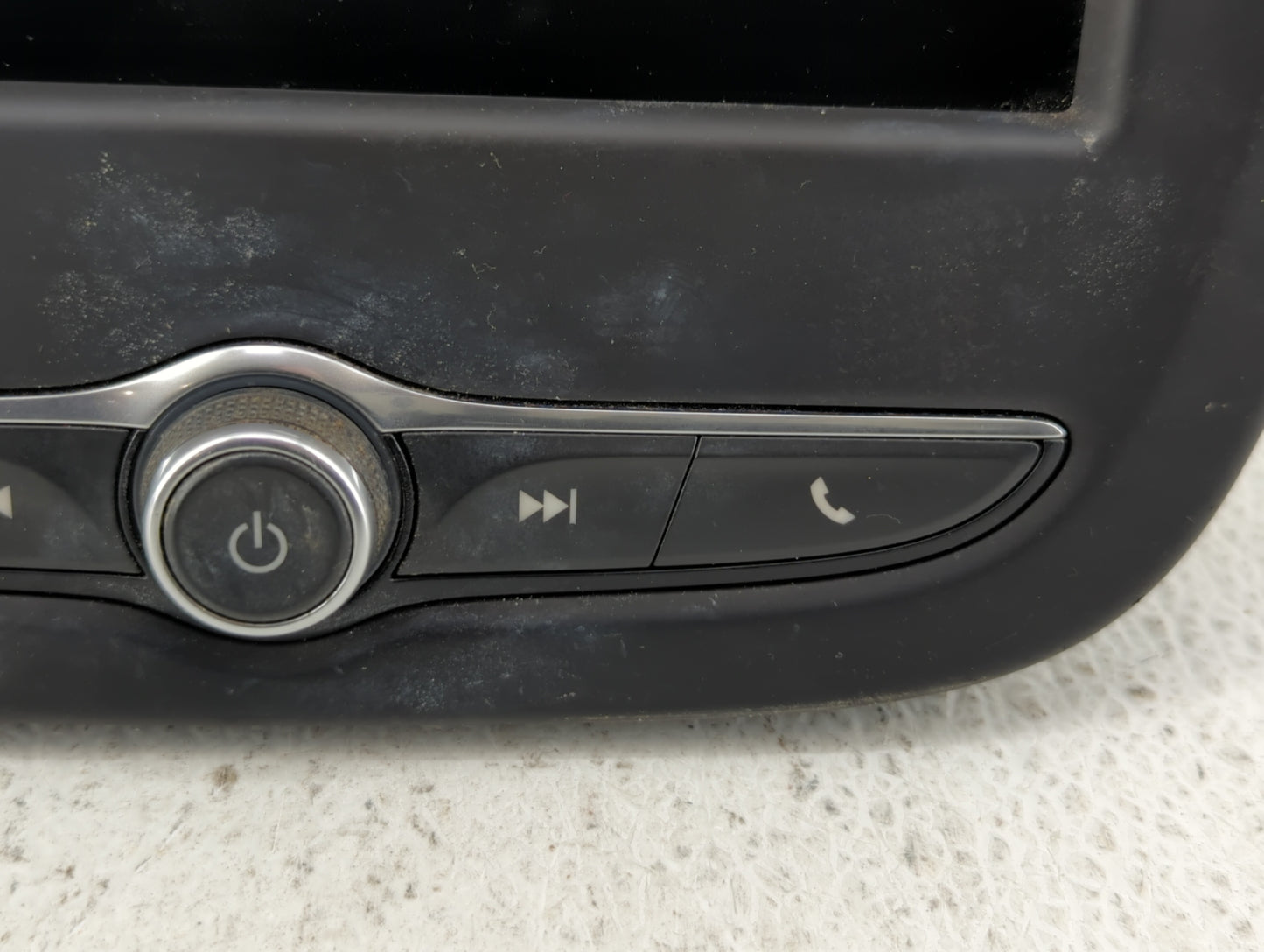 2019-2019 Chevrolet Silverado 1500 Information Display Screen - Oemusedautoparts1.com