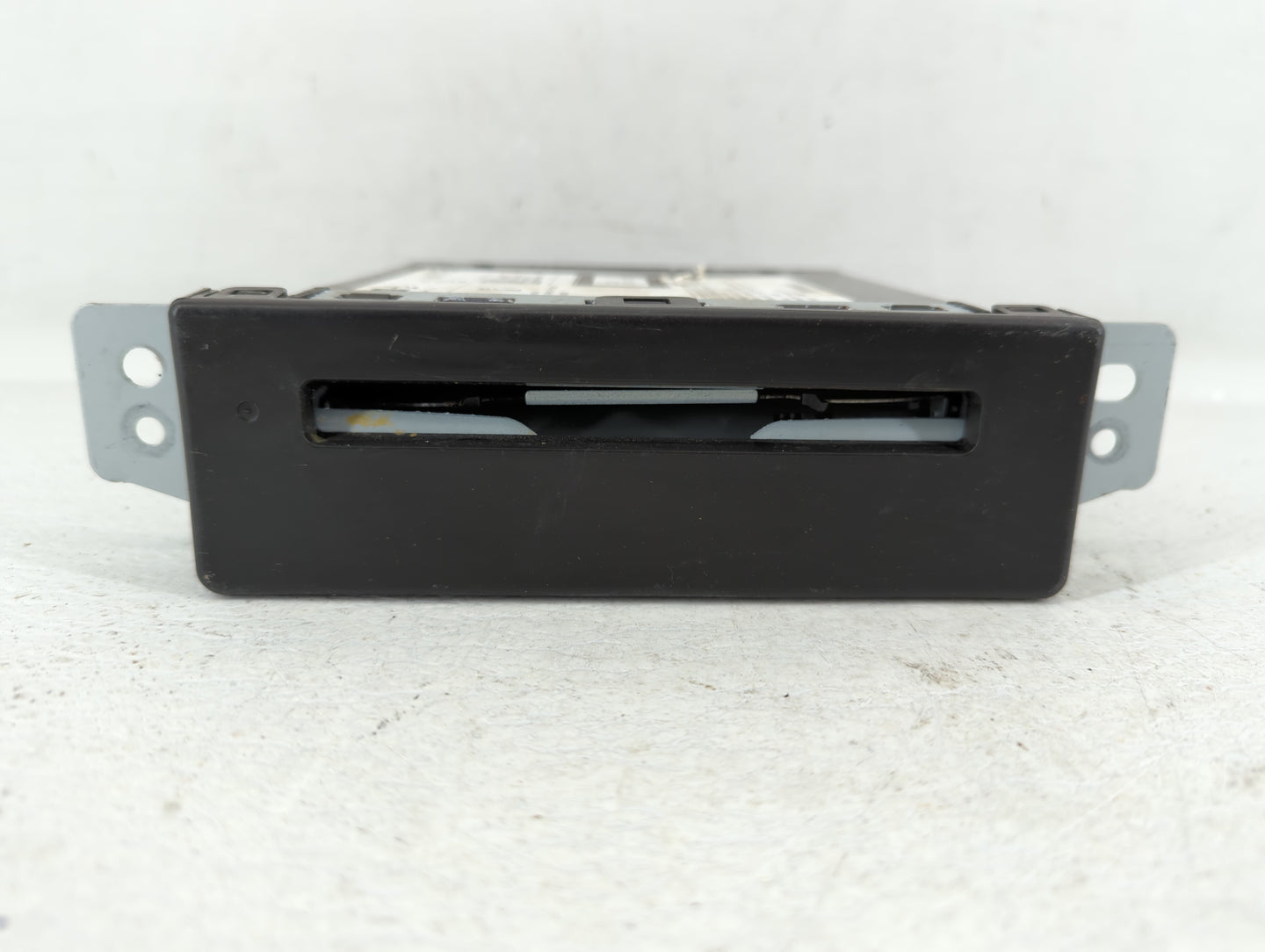2015-2019 Chevrolet Silverado 1500 Am Fm Cd Player Radio Receiver - Oemusedautoparts1.com