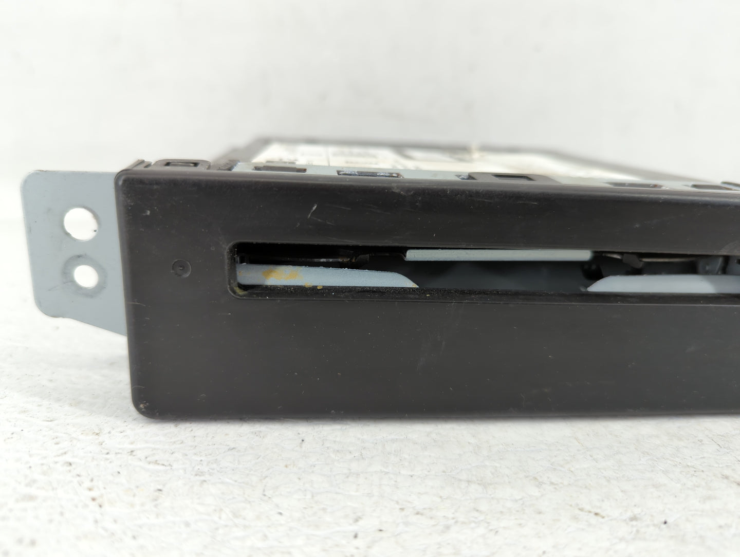 2015-2019 Chevrolet Silverado 1500 Am Fm Cd Player Radio Receiver - Oemusedautoparts1.com