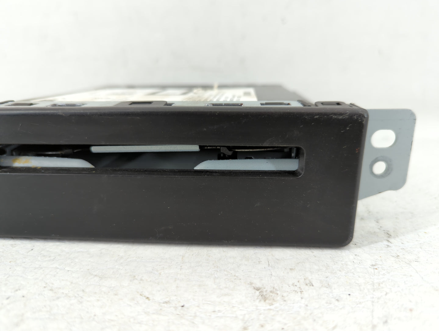 2015-2019 Chevrolet Silverado 1500 Am Fm Cd Player Radio Receiver - Oemusedautoparts1.com