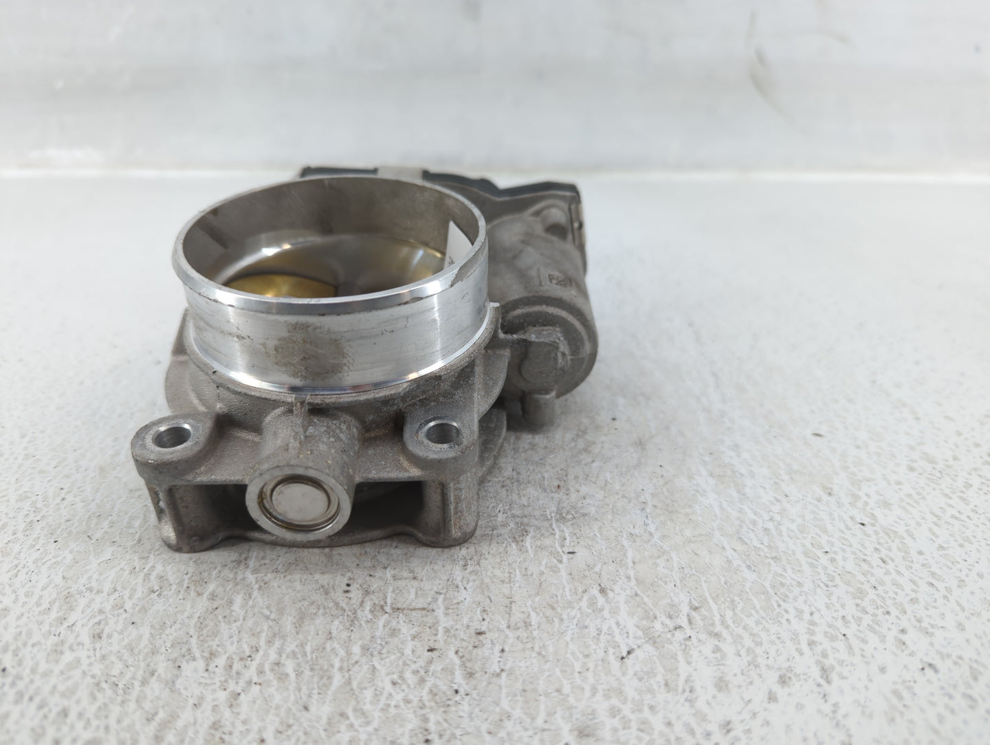 2016-2021 Chevrolet Silverado 1500 Throttle Body P/N:12676296AA Fits Fits 2016 2017 2018 2019 2020 2021 OEM Used Auto Parts 