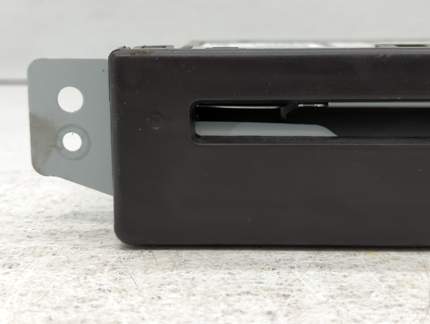 2015-2019 Chevrolet Silverado 1500 Radio AM FM Cd Player Receiver Replacement P/N:84016435 Fits Fits 2015 2016 2017 2018 201