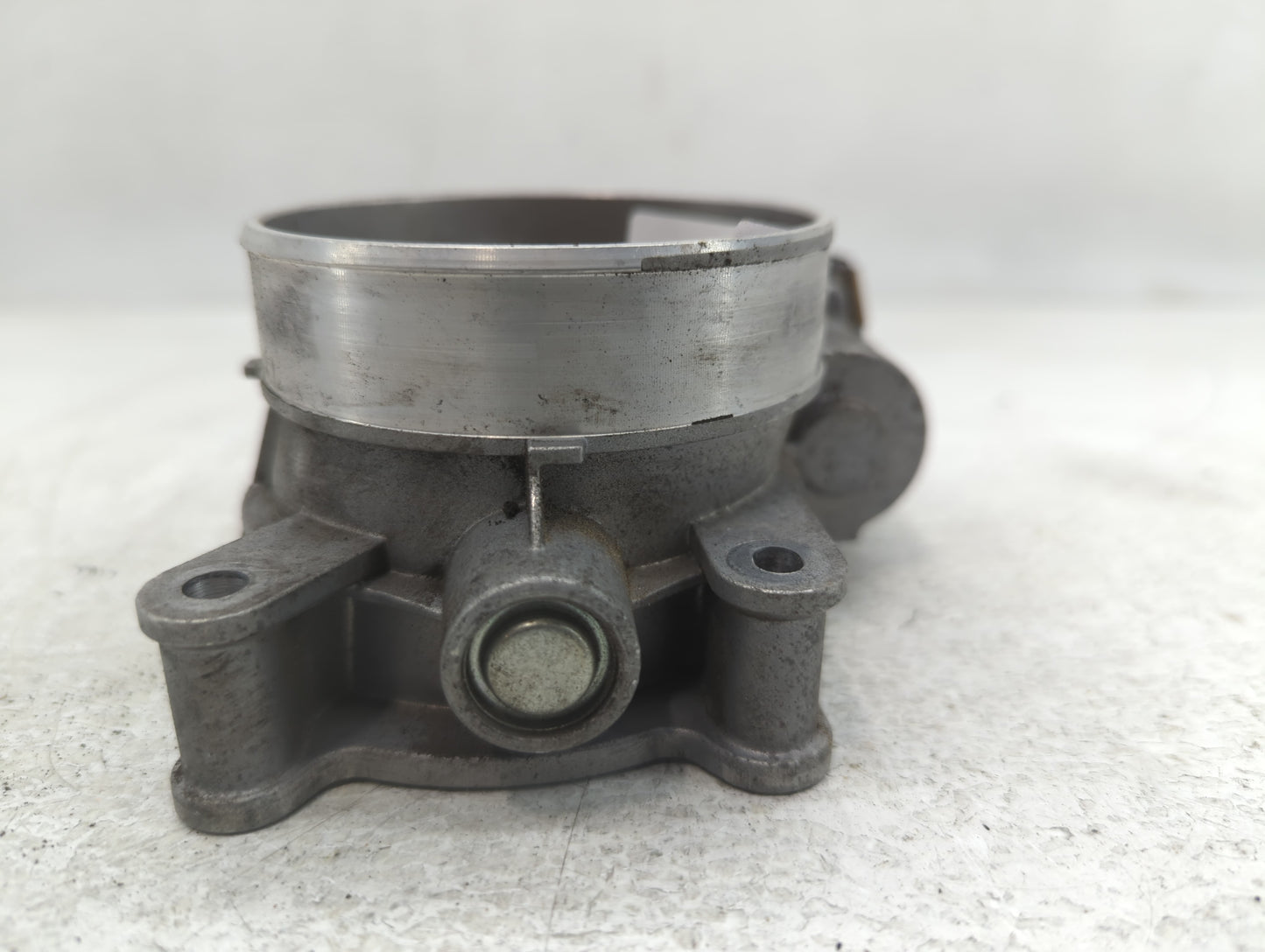 2014-2022 Chevrolet Silverado 1500 Throttle Body P/N:12678224 Fits Fits 2014 2015 2016 2017 2018 2019 2020 2021 2022 OEM Use