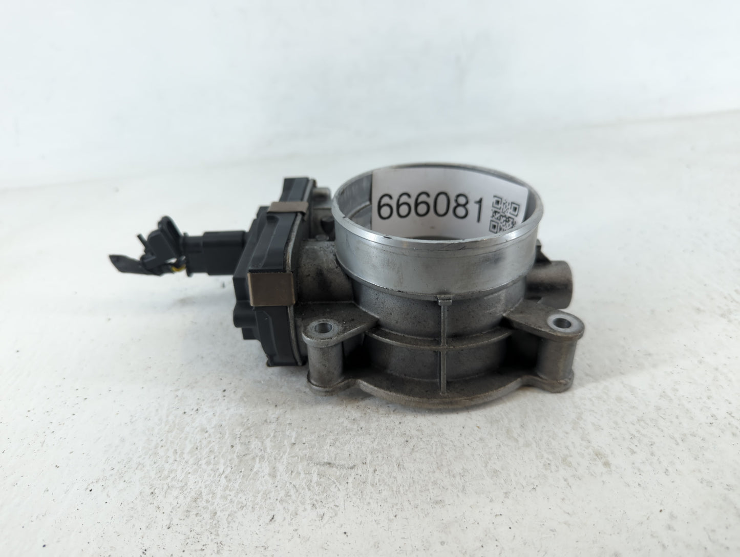 2014-2022 Chevrolet Silverado 1500 Throttle Body P/N:12678224 Fits Fits 2014 2015 2016 2017 2018 2019 2020 2021 2022 OEM Use