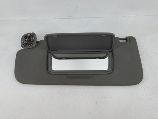 2019 Chevrolet Silverado 1500 Sun Visor Shade Replacement Passenger Right Mirror Fits OEM Used Auto Parts - Oemusedautoparts