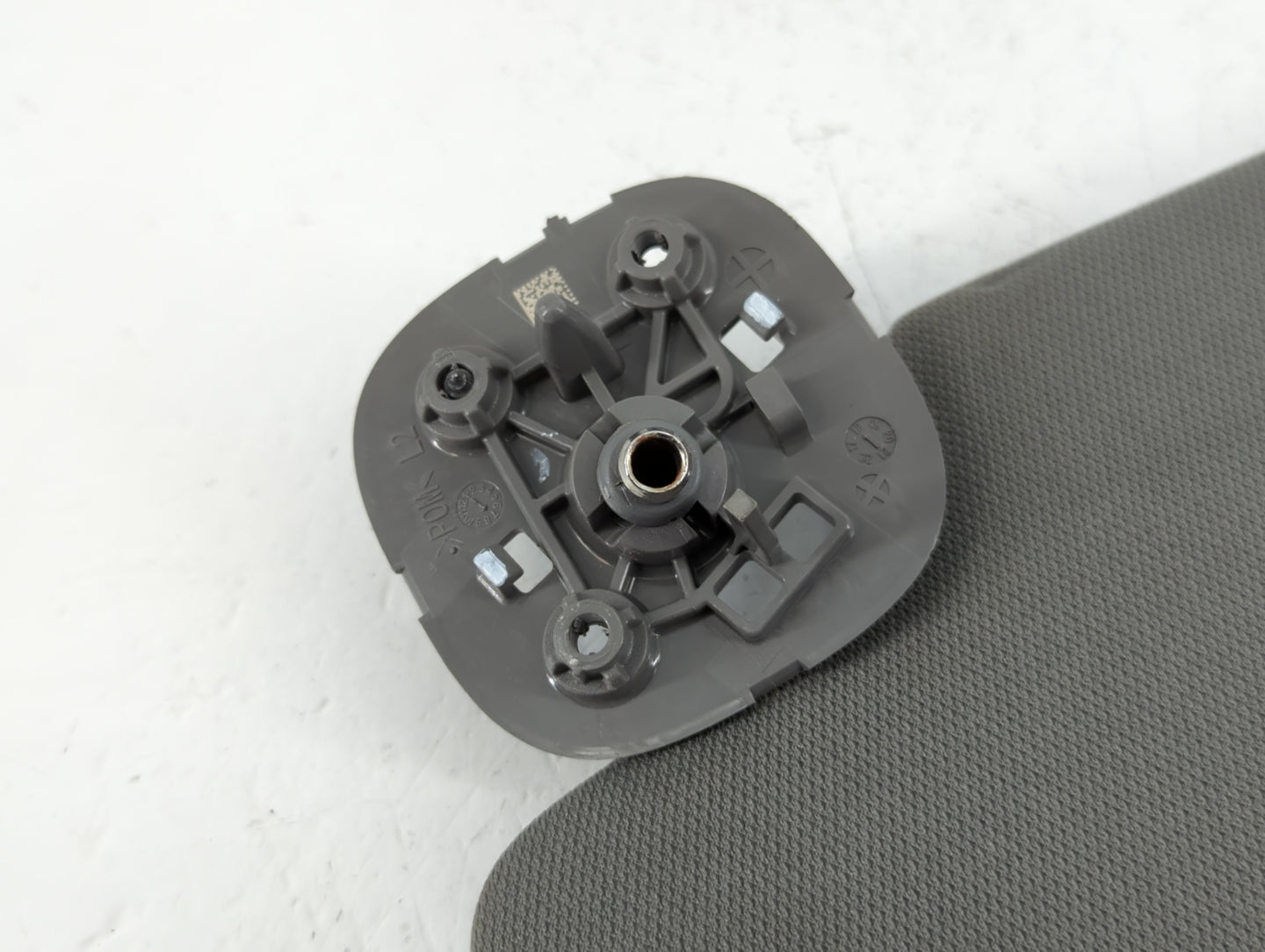 2019 Chevrolet Silverado 1500 Sun Visor Shade Replacement Passenger Right Mirror Fits OEM Used Auto Parts - Oemusedautoparts