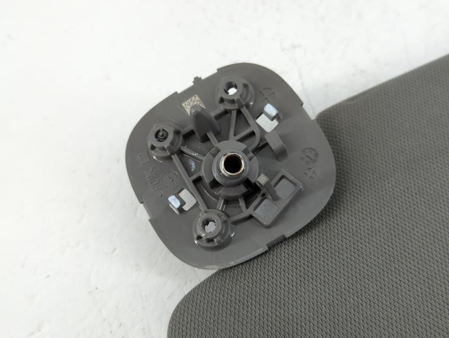 2019 Chevrolet Silverado 1500 Sun Visor Shade Replacement Passenger Right Mirror Fits OEM Used Auto Parts - Oemusedautoparts