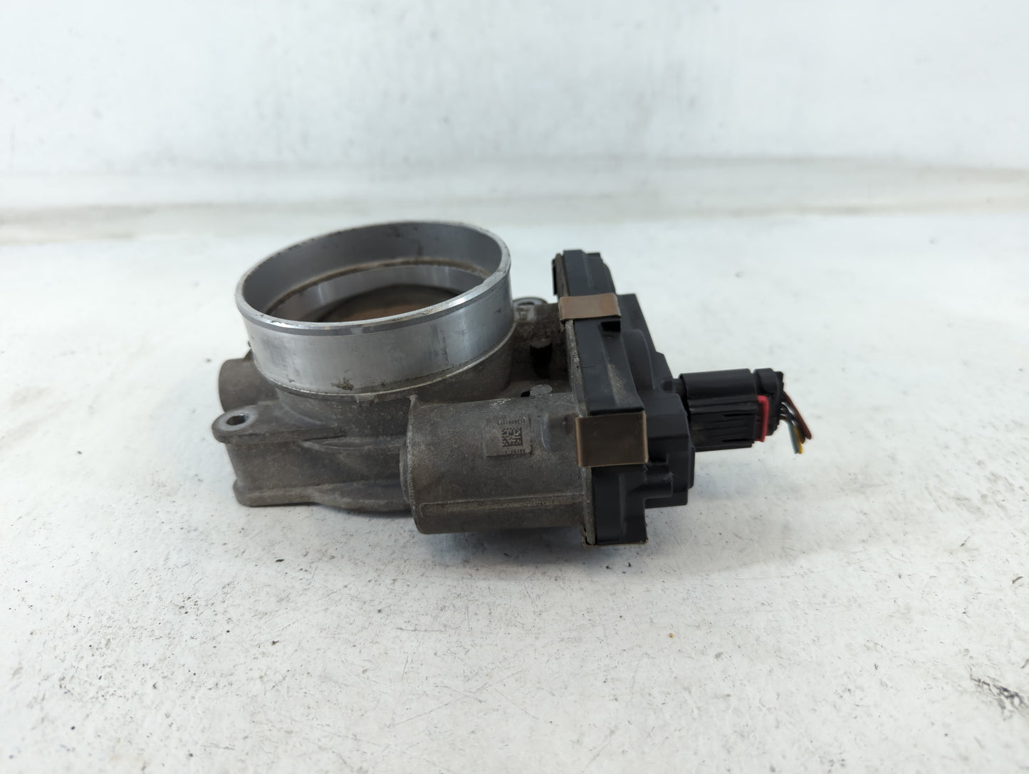 2014-2022 Chevrolet Silverado 1500 Throttle Body P/N:12678224 Fits Fits 2014 2015 2016 2017 2018 2019 2020 2021 2022 OEM Use