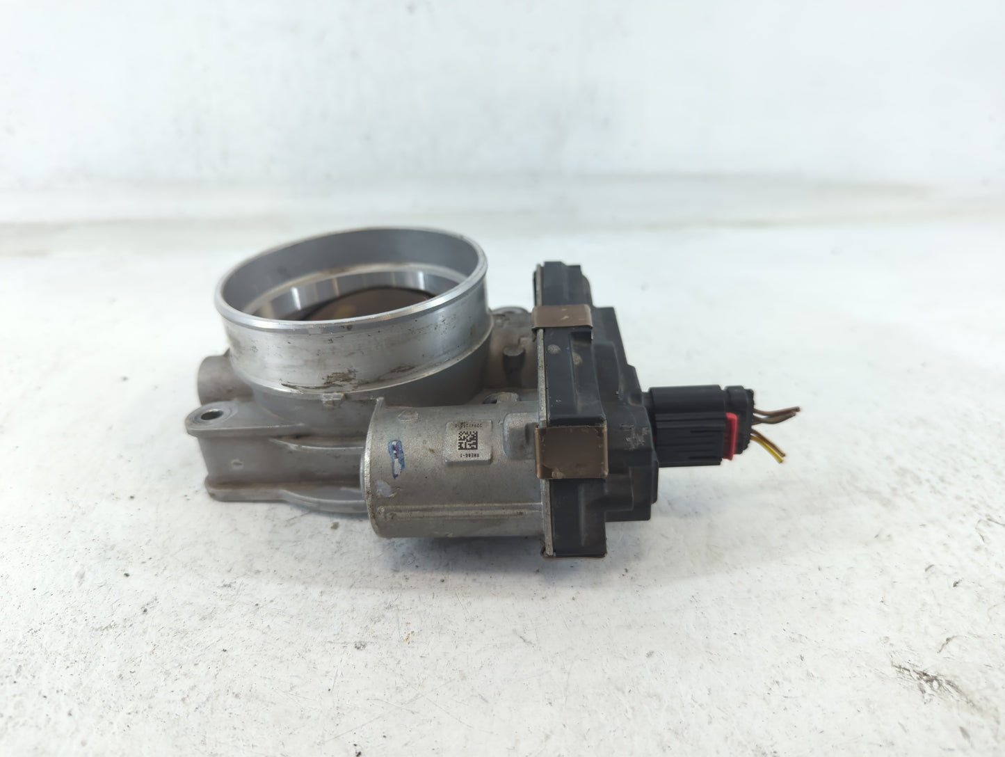 2014-2022 Chevrolet Silverado 1500 Throttle Body P/N:12617792 Fits Fits 2014 2015 2016 2017 2018 2019 2020 2021 2022 OEM Use
