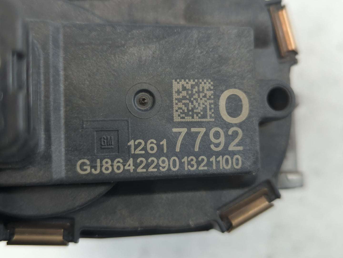 2014-2022 Chevrolet Silverado 1500 Throttle Body P/N:12617792 Fits Fits 2014 2015 2016 2017 2018 2019 2020 2021 2022 OEM Use