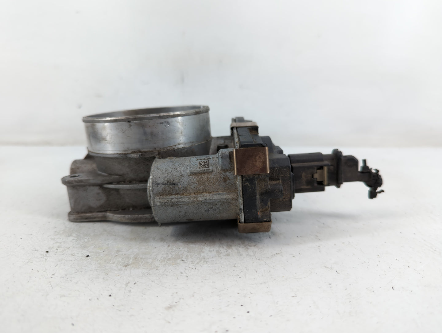 2014-2022 Chevrolet Silverado 1500 Throttle Body P/N:12678224 Fits Fits 2014 2015 2016 2017 2018 2019 2020 2021 2022 OEM Use