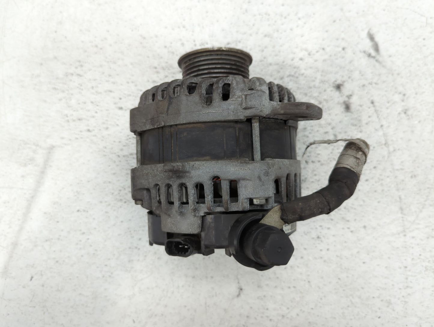 2019-2022 Chevrolet Silverado 1500 Alternator Replacement Generator Charging Assembly Engine OEM P/N:13527172 Fits OEM Used 