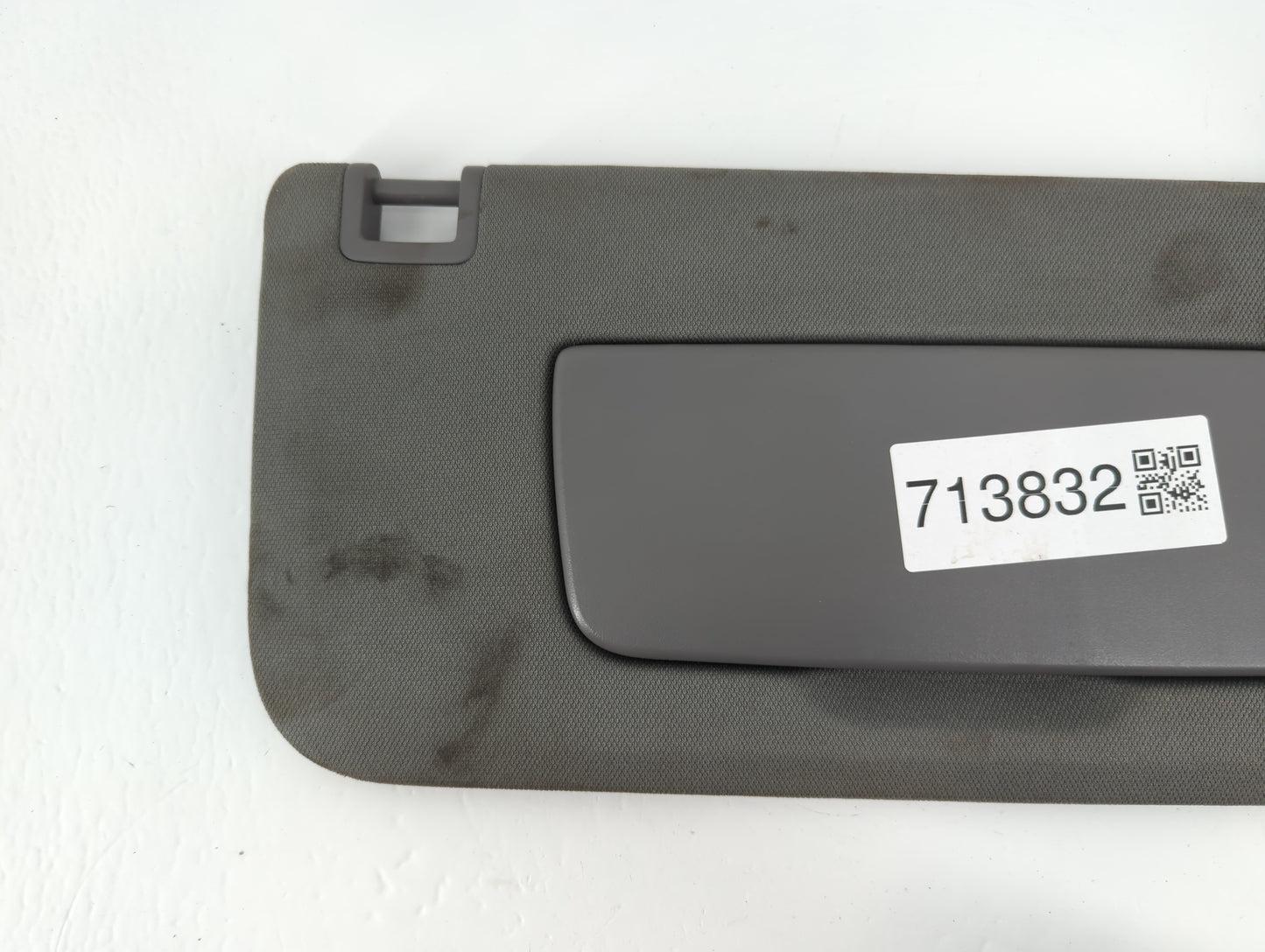 2019-2022 Chevrolet Silverado 1500 Sun Visor Shade Replacement Driver Left Mirror Fits Fits 2019 2020 2021 2022 OEM Used Aut