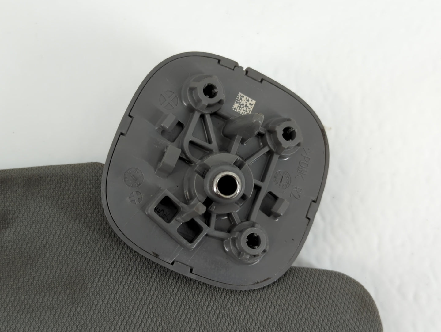 2019-2022 Chevrolet Silverado 1500 Sun Visor Shade Replacement Driver Left Mirror Fits Fits 2019 2020 2021 2022 OEM Used Aut