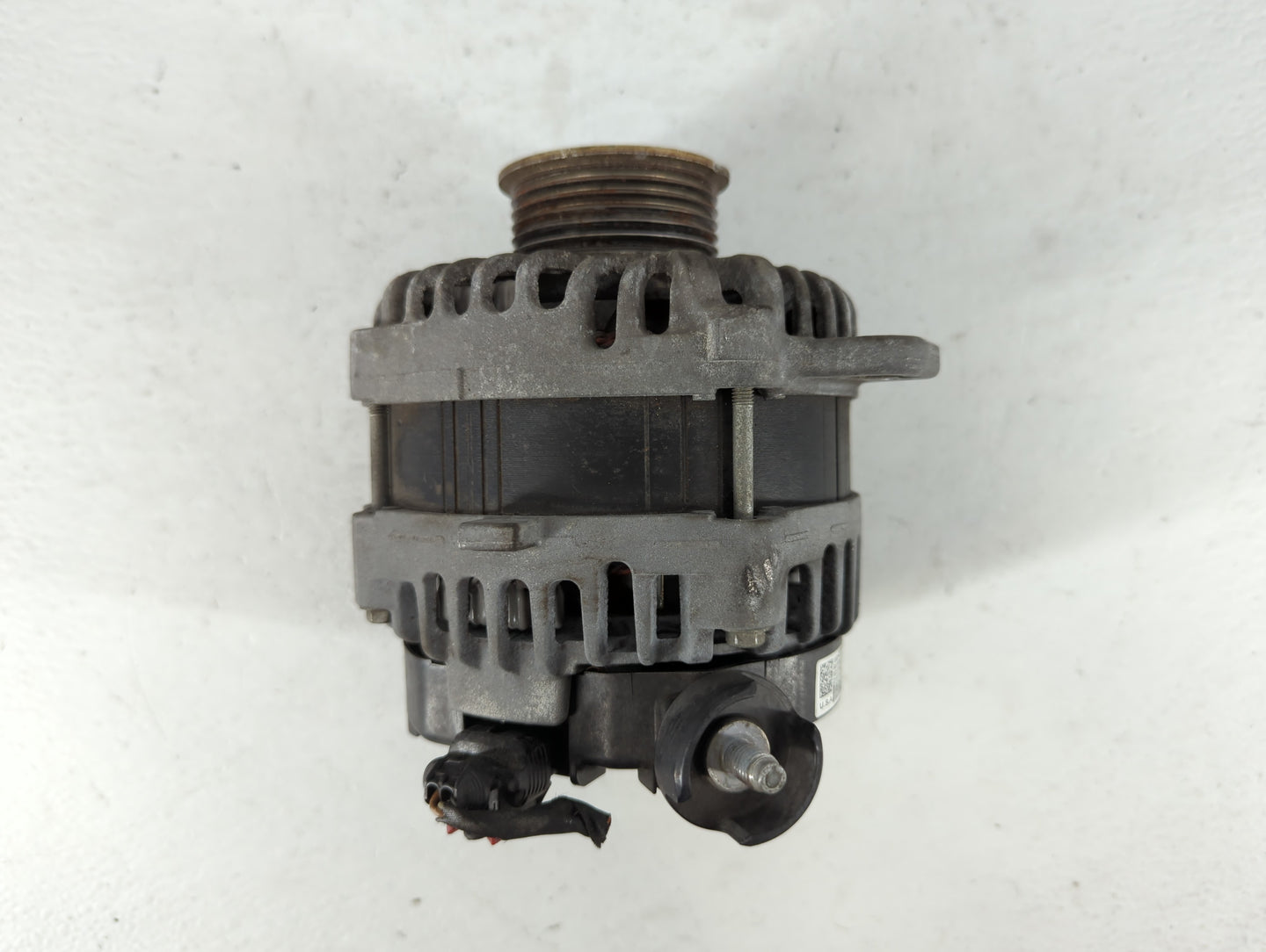 2019-2022 Chevrolet Silverado 1500 Alternator Replacement Generator Charging Assembly Engine OEM P/N:13534123 Fits OEM Used 